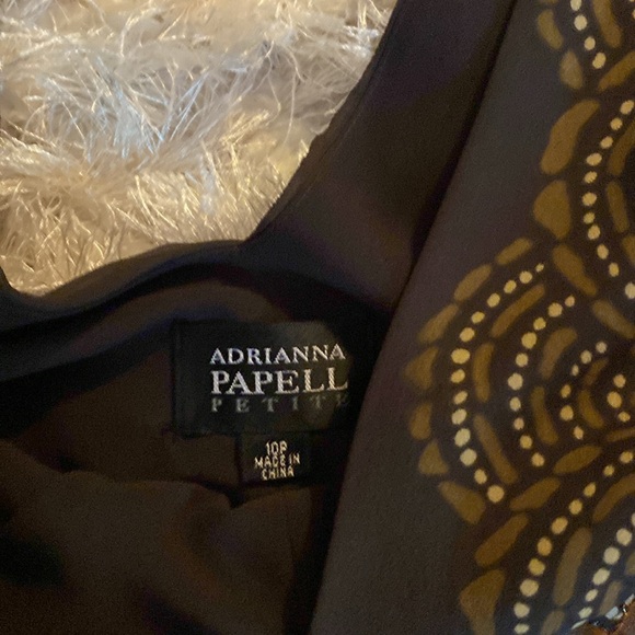 Gorgeous Dress, Never Worn! - Picture 2 of 4